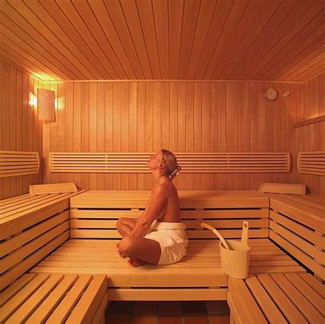 Free Nude Sauna Porn Videos